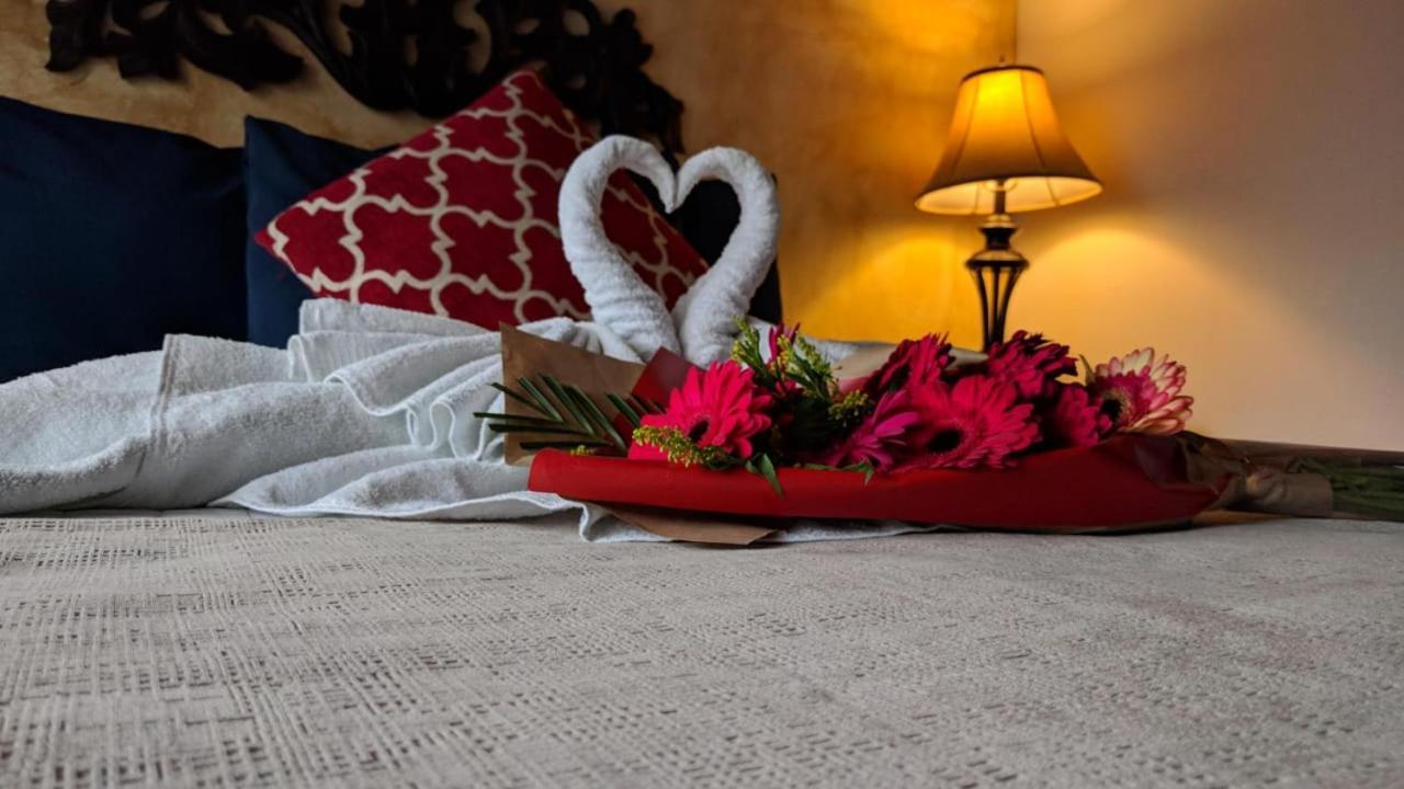 Hotel Posada De La Luna Antigua Bagian luar foto