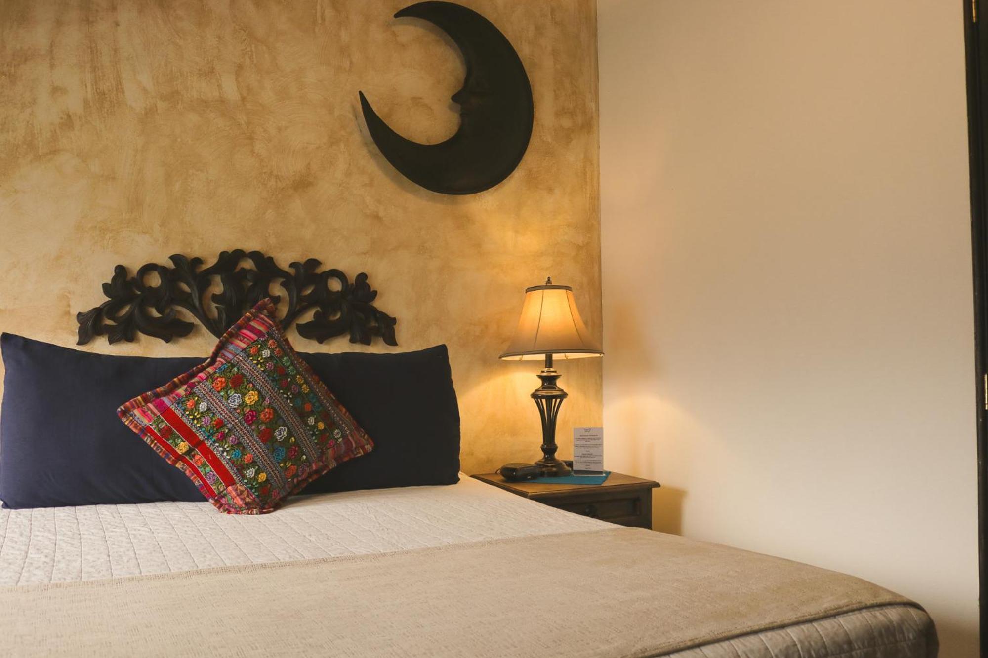 Hotel Posada De La Luna Antigua Bagian luar foto