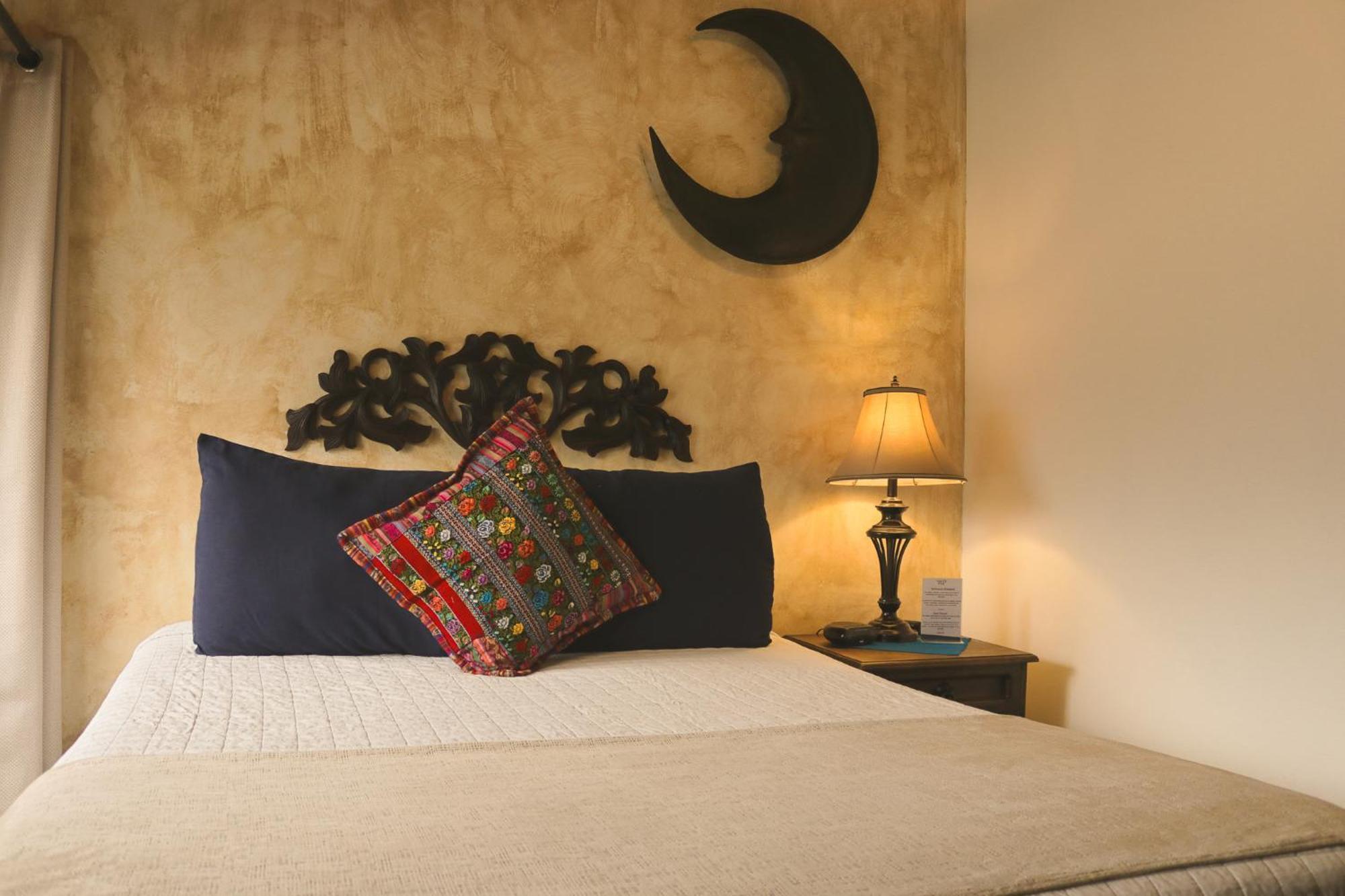Hotel Posada De La Luna Antigua Bagian luar foto