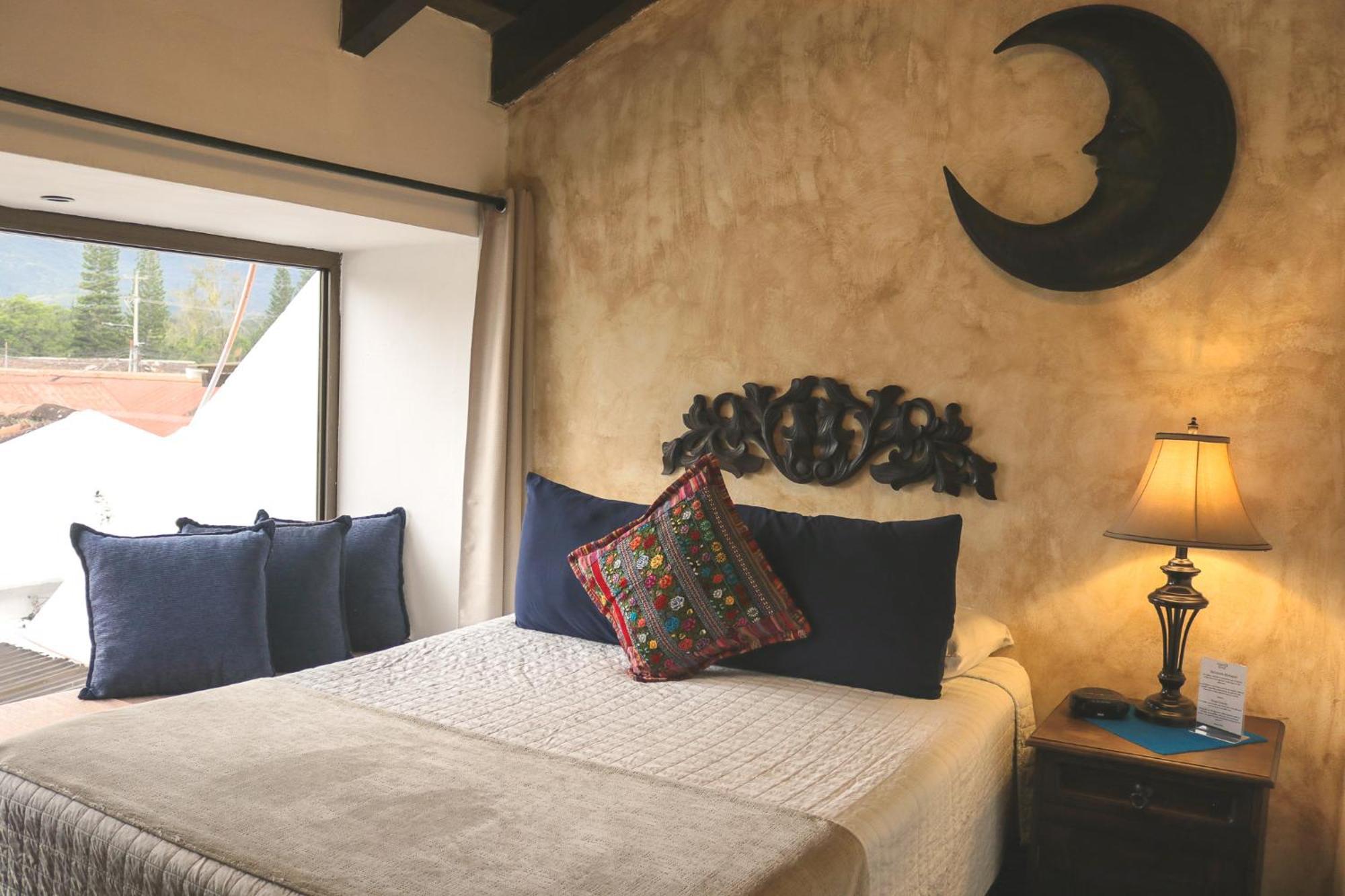 Hotel Posada De La Luna Antigua Bagian luar foto